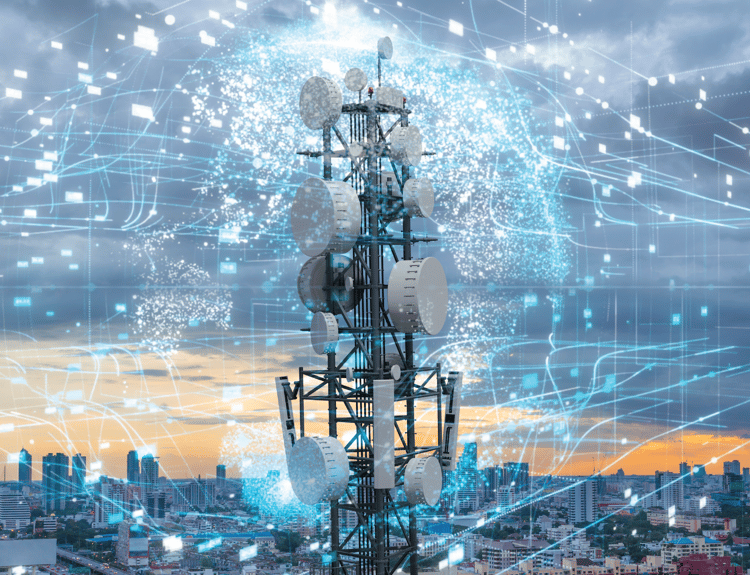 macro-cells-and-beyond-navigating-5g-wireless-expansion