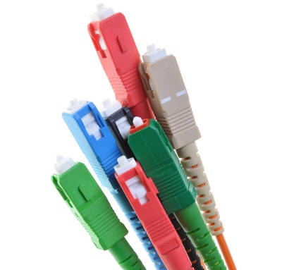 Elegir el conector de fibra adecuado: PC, UPC o APC | Organic Articles